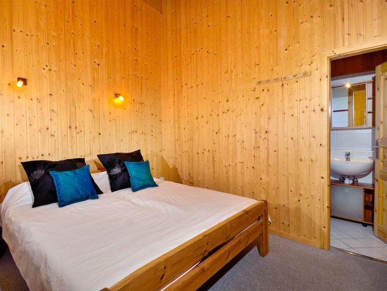 Ferienhaus Les Etoiles mit Sauna und Außenwhirlpool