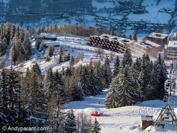 Skidorf Zentral im Les Arcs-Skigebiet; besonders für Familien geeignet-1