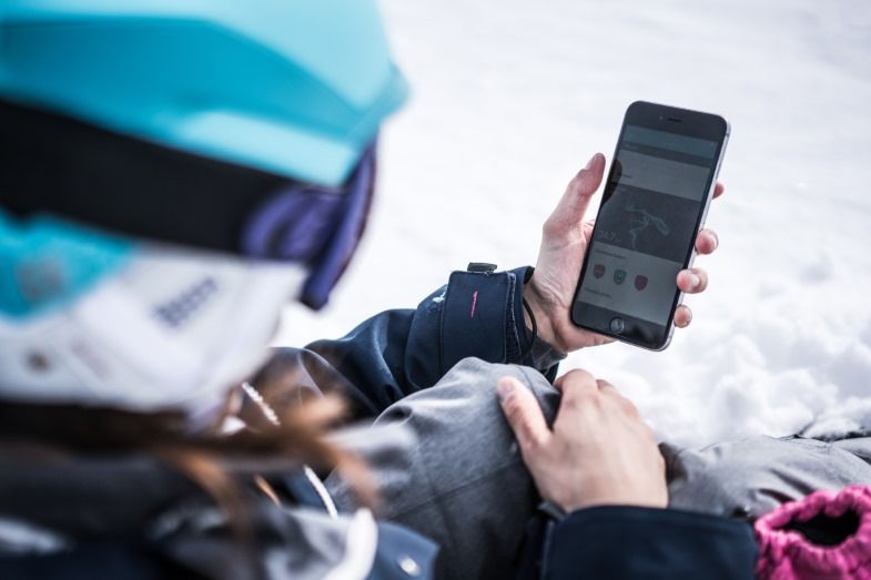 App mit aktuellen Wetterbedingungen und Schneeinformationen in den bekannten europäischen Skigebieten