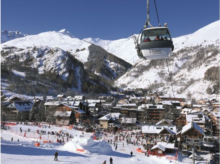 Skidorf Authentisches Skidorf am Fuße von Galibier-1