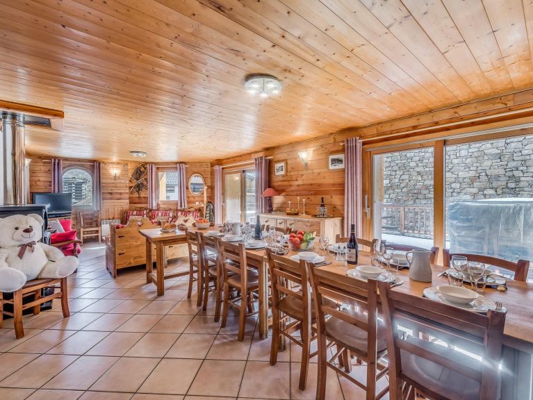 Ferienwohnung Gypaete mit Außenwhirlpool