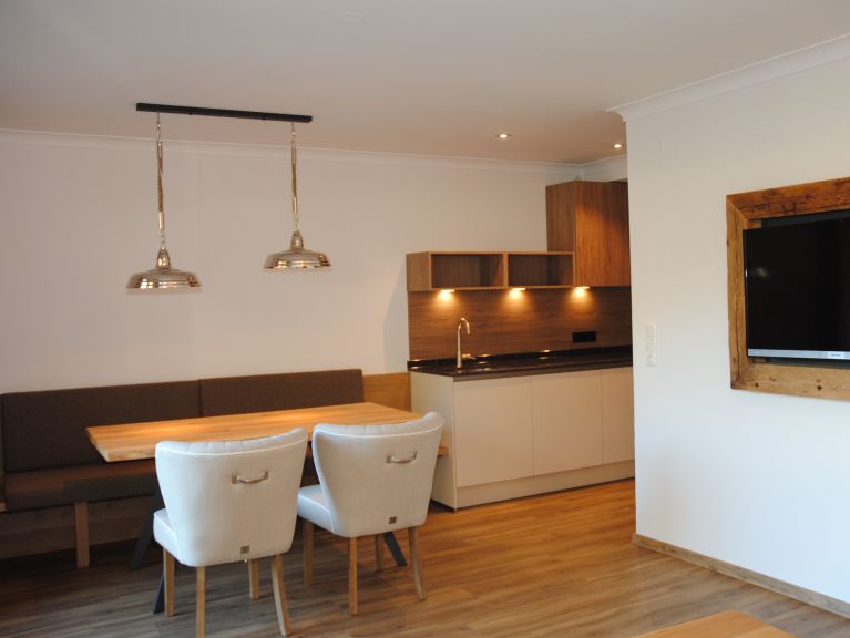 Ferienwohnung Schrofenblick
