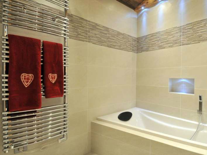 Ferienwohnung Imelda mit Außenwhirlpool