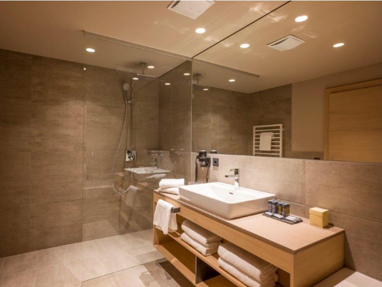 Ferienwohnung Postresidenz Edelweiss mit Privat Sauna