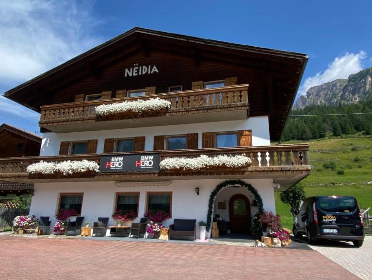 Ferienhaus Nëidia Catering-Service inklusive