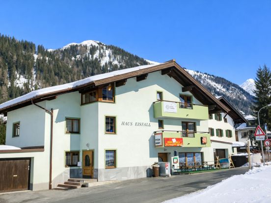Ferienhaus Eisfall-1