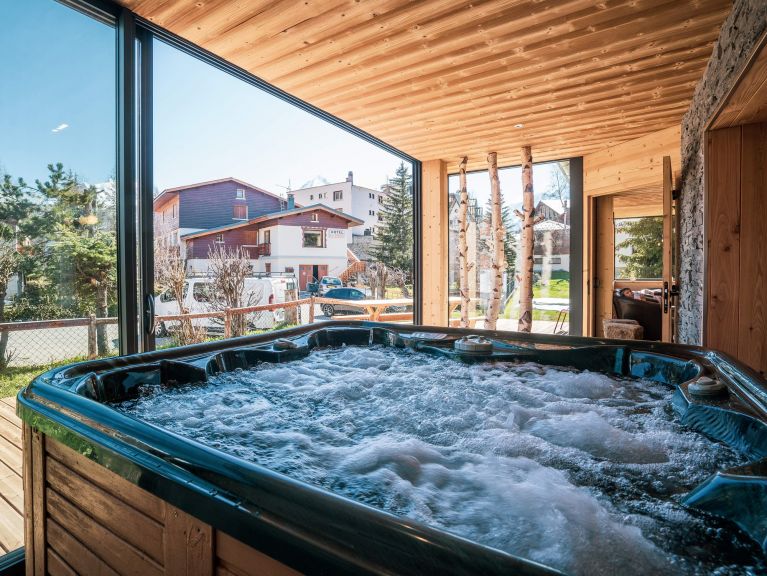 Ferienhaus Sabot de Venus mit Außenwhirlpool