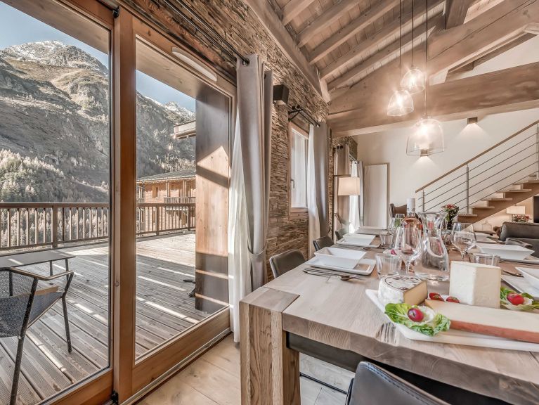 Ferienwohnung Eagle Lodge mit Whirlpool