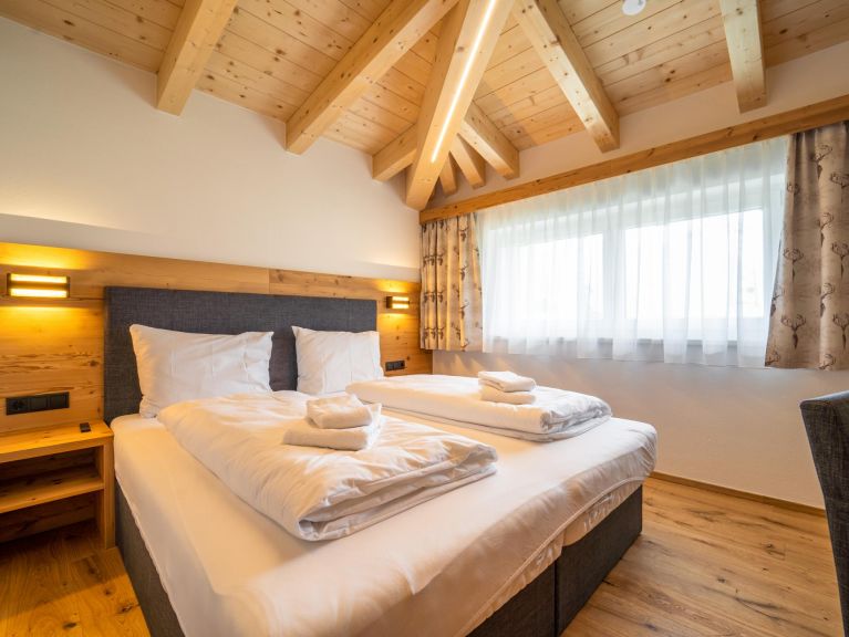 Ferienwohnung Pettneu Top 4
