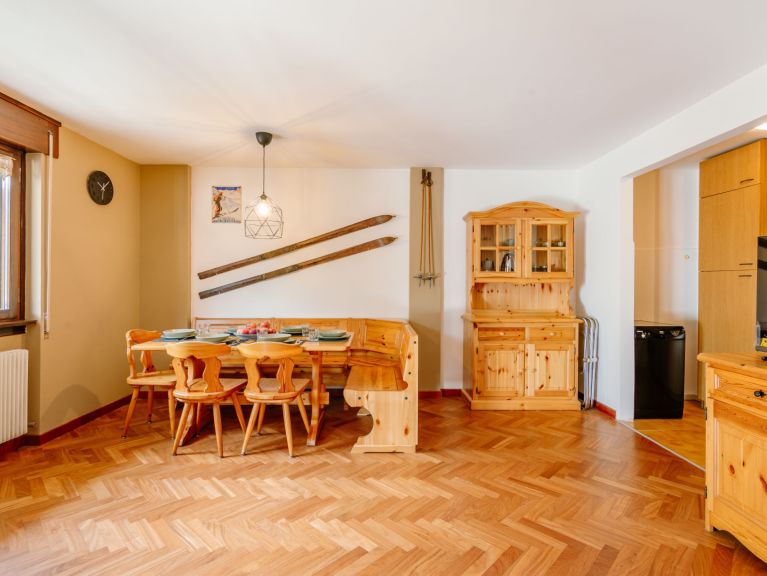 Ferienwohnung Enrosadira