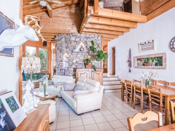 Ferienhaus La Couqueille mit Außenwhirlpool