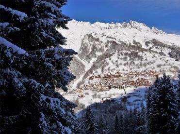 Aussichtspunkt Bergdorf