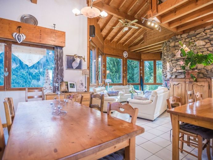 Ferienhaus La Couqueille mit Außenwhirlpool