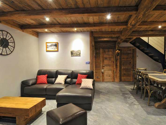 Ferienwohnung Imelda mit Außenwhirlpool