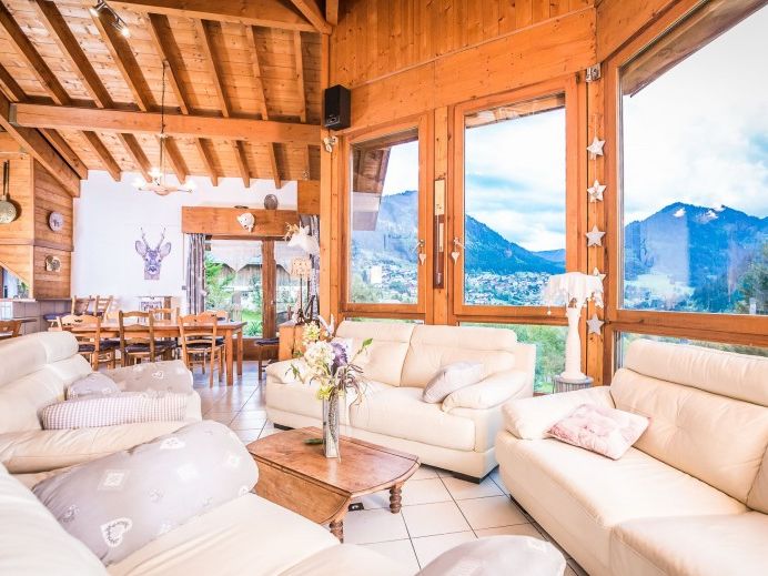 Ferienhaus La Couqueille mit Außenwhirlpool