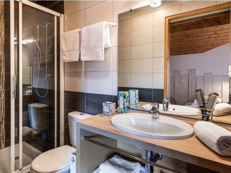Ferienhaus Lacuzon mit eigener Sauna und Außenwhirlpool
