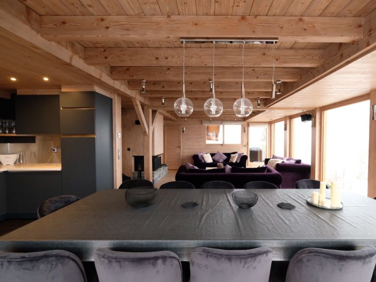 Ferienhaus De Vallandry Nowen mit Sauna und Außenwhirlpool