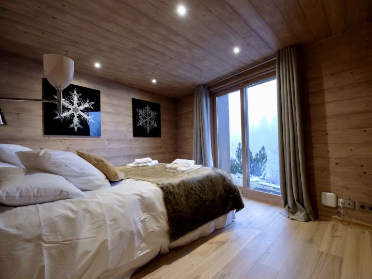 Ferienhaus De Vallandry Nowen mit Sauna und Außenwhirlpool