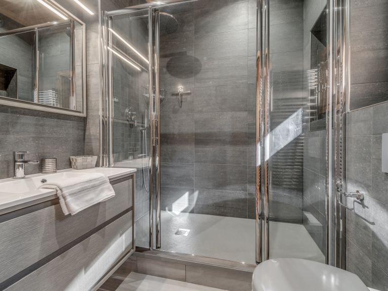 Ferienhaus Zanskar mit Außenwhirlpool