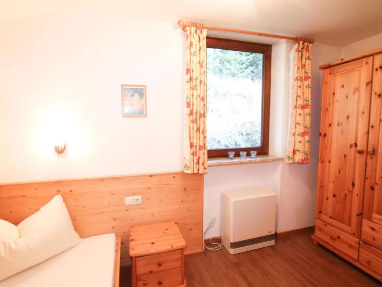 Ferienwohnung Karli Top 4