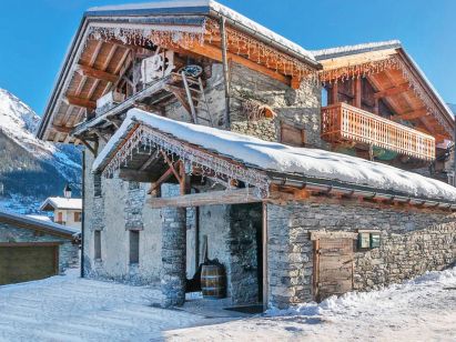 Ferienhaus Père Marie mit Außenwhirlpool und Sauna-1