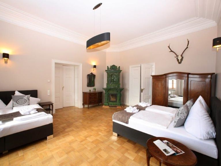Schloß Schloss am See Fischhorn Kombination aus 3 Ferienwohnungen