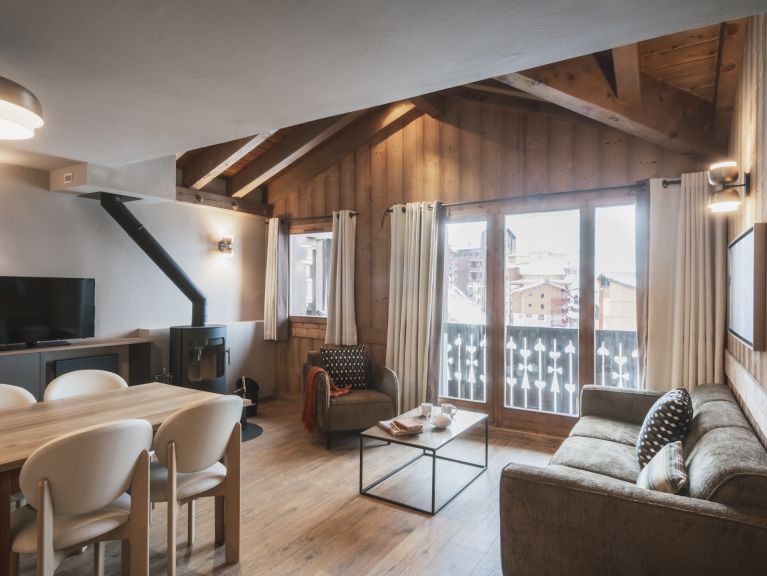Ferienwohnung Montagnettes Oxalys mit offenem Kamin