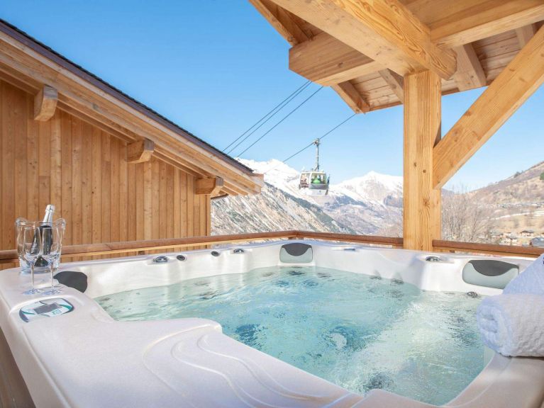 Ferienhaus Caseblanche Chanterella mit Kamin, Sauna und Whirlpool