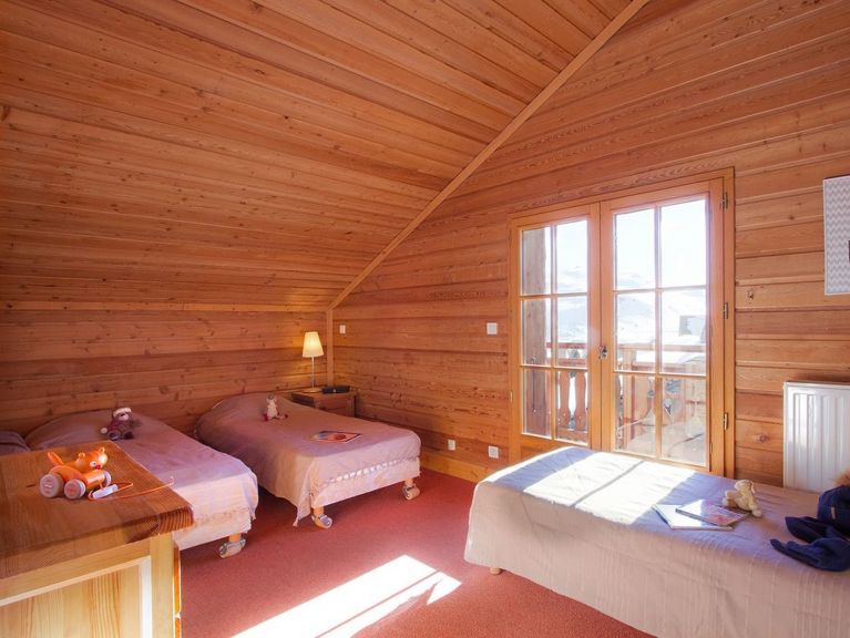 Ferienhaus De l'Altiport Diane mit Sauna