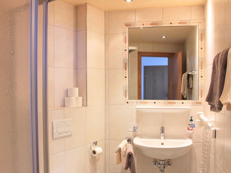 Ferienwohnung Alpenperle mit Balkon