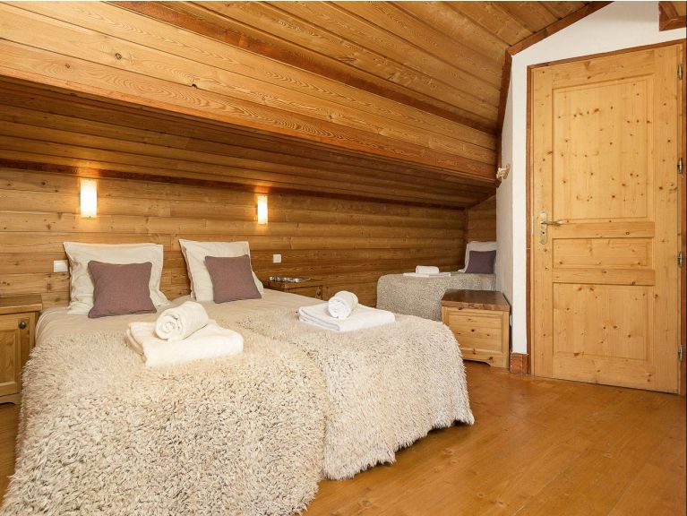 Ferienhaus de L'Altiport Typ DGA u.a. Anika