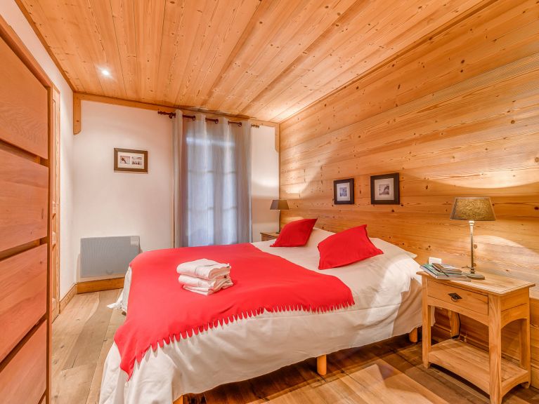 Ferienhaus Whistler mit eigener Sauna und Außenwhirlpool