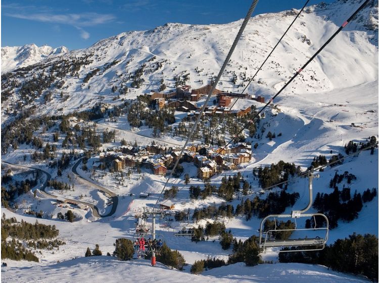 Skidorf Hochgelegenes Skidorf für fortgeschrittene Skifahrer-1