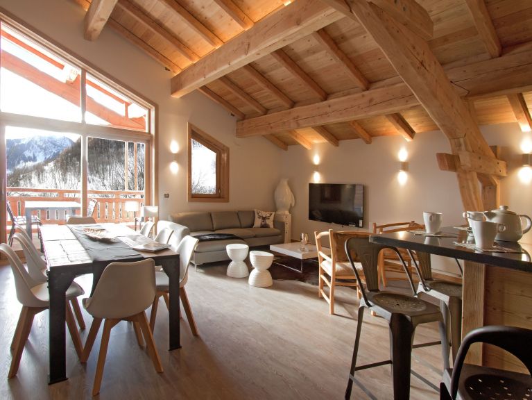 Ferienhaus Nuance de Gris mit Außenwhirlpool
