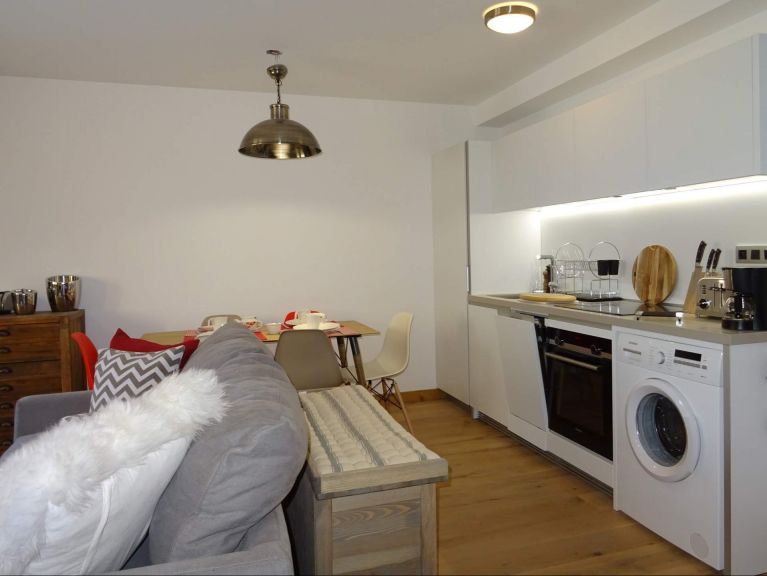 Ferienhaus Caseblanche Luna mit Holzofen, Sauna und Whirlpool