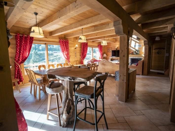 Ferienhaus Le Noisetier mit Aussen-Whirlpool