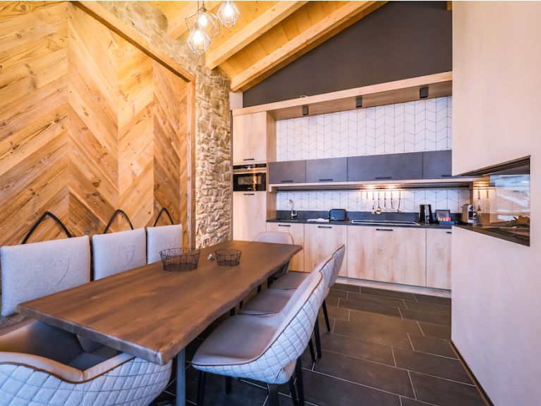 Ferienwohnung 24 by Avenida Penthouse mit 3 Schlafzimmern, Sauna + Schwimmbad im Freien
