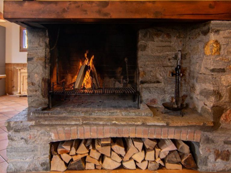 Ferienhaus Le Chazalet Sauna, Außenwhirlpool und Catering-Service inklusive + Le Petit Chazalet