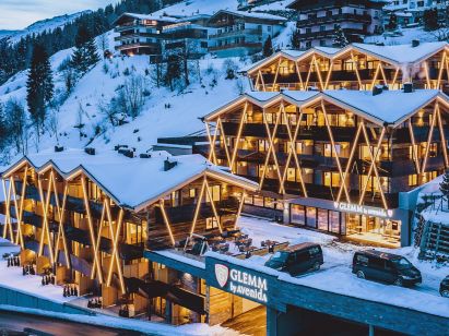 Ferienwohnung Glemm by Avenida Penthouse XL mit Bergblick, eigener Sauna, Infrarotkabine und Whirlpool-1