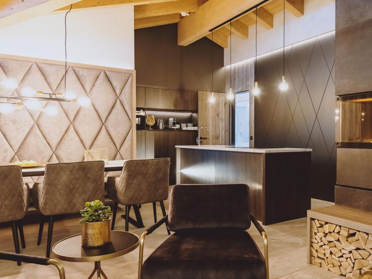 Ferienwohnung Glemm by Avenida Penthouse mit Bergblick, eigener Sauna und Whirlpool