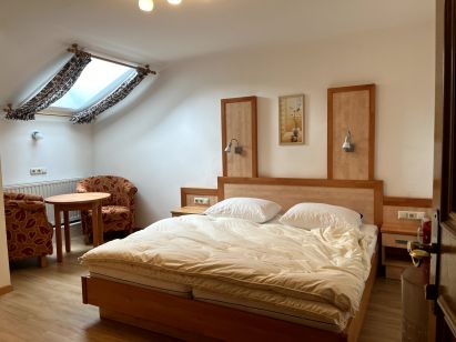 Pension Haus Riedlsperger Doppelzimmer ohne Balkon, inkl. Frühstück-2