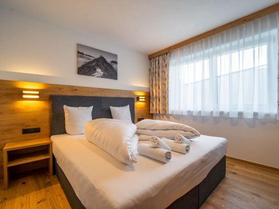 Ferienwohnung Pettneu-3