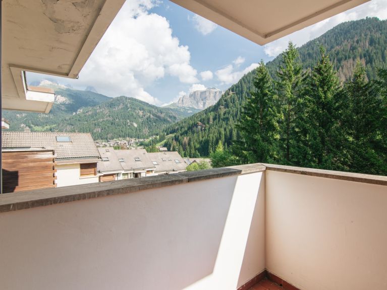 Ferienwohnung Enrosadira