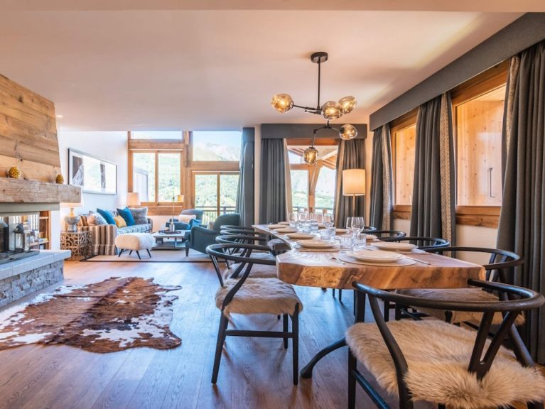 Ferienhaus Caseblanche Peak à Vue mit Kamin