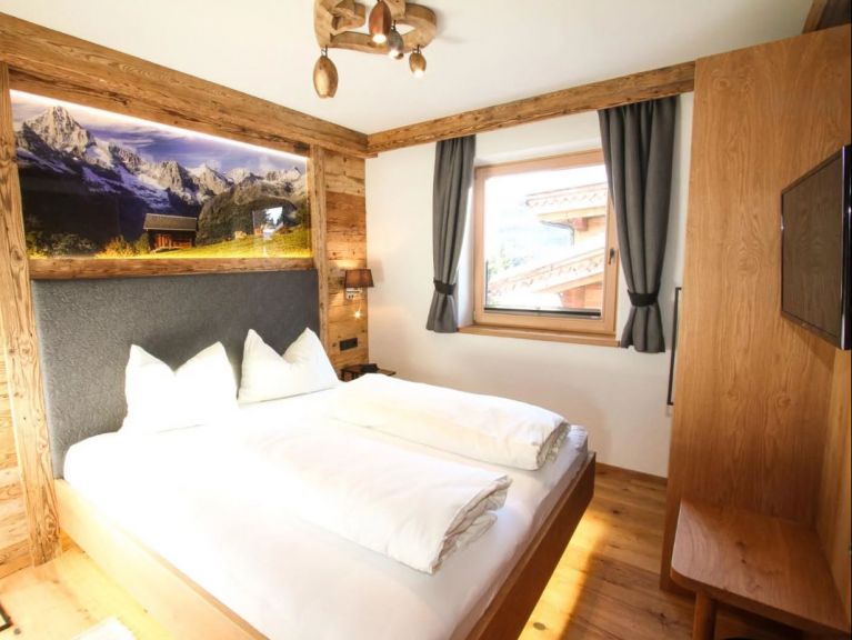 Ferienwohnung Enzianalm Almstube