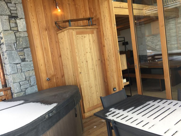 Ferienhaus Caseblanche Corona mit Holzofen, Sauna und Whirlpool