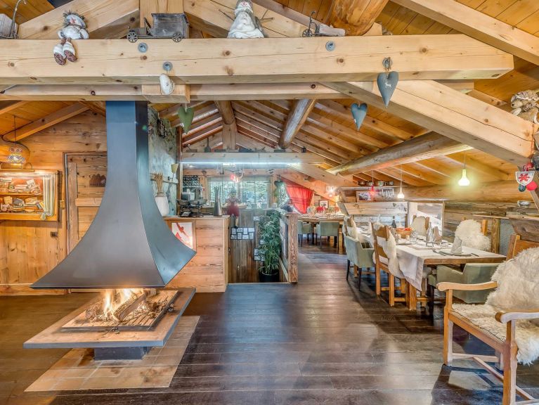 Ferienhaus Iseran mit Außenwhirlpool, Sauna und Hammam