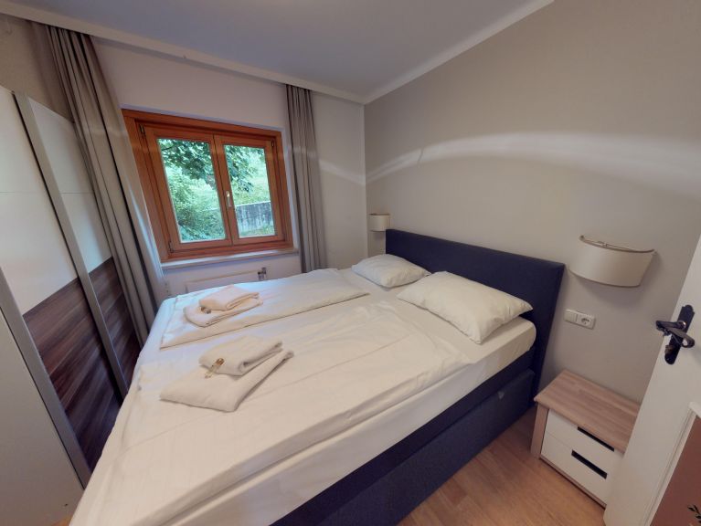 Ferienhaus Edelweiss am See Kombination, 4 Fewos. inklusive Gemeinschaftsküche/Essraum