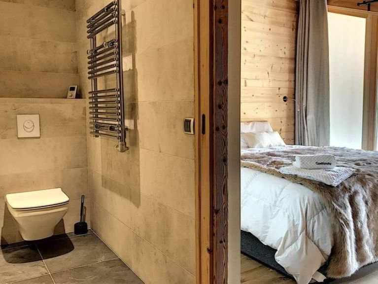 Ferienhaus Caseblanche Carcosa mit Holzofen und Sauna