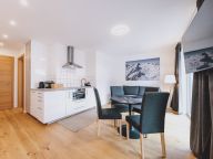 Ferienwohnung FP mit Seitenbalkon-6